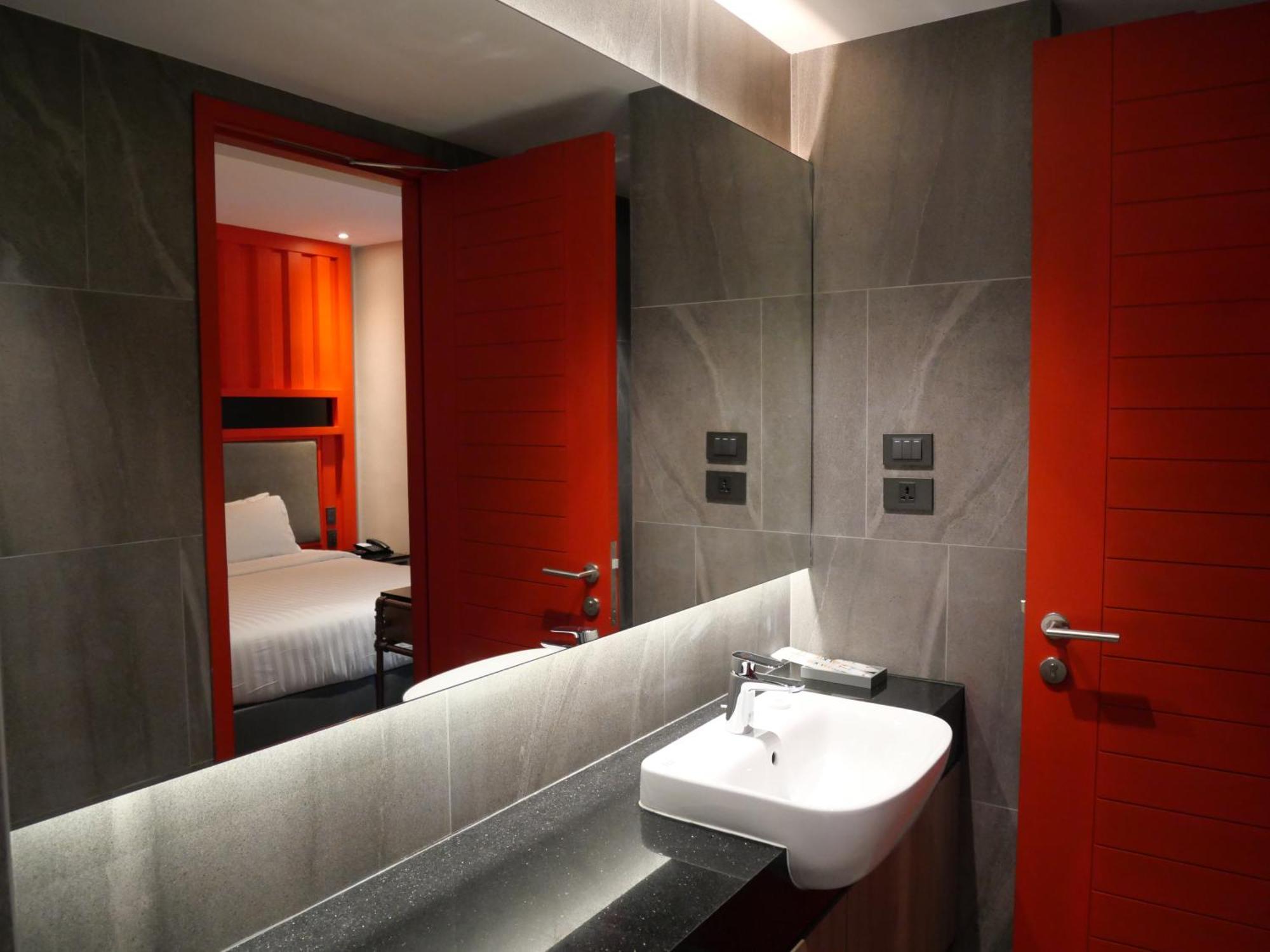 T2 The Portal Sukhumvit Hotel Bangkok Luaran gambar